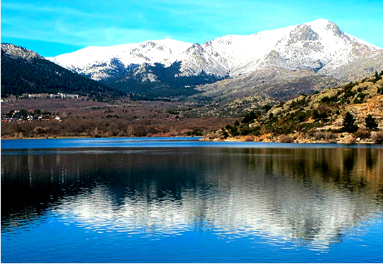 Lago de montaña
